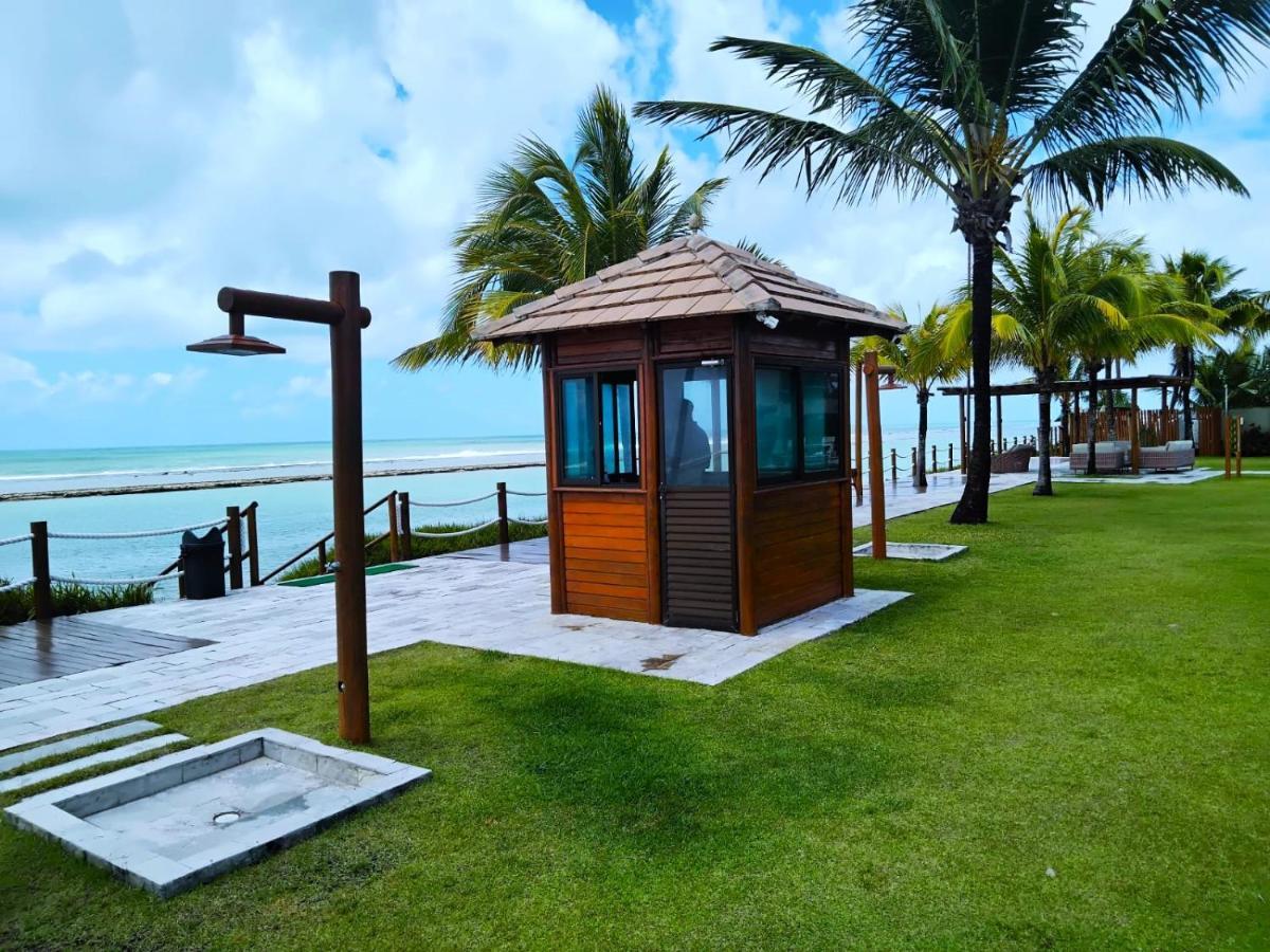 Casa A Beira Mar, Pe Na Areia, Tipo Bangalo, Piscina Privativa, Muro Alto, Pe Porto de Galinhas