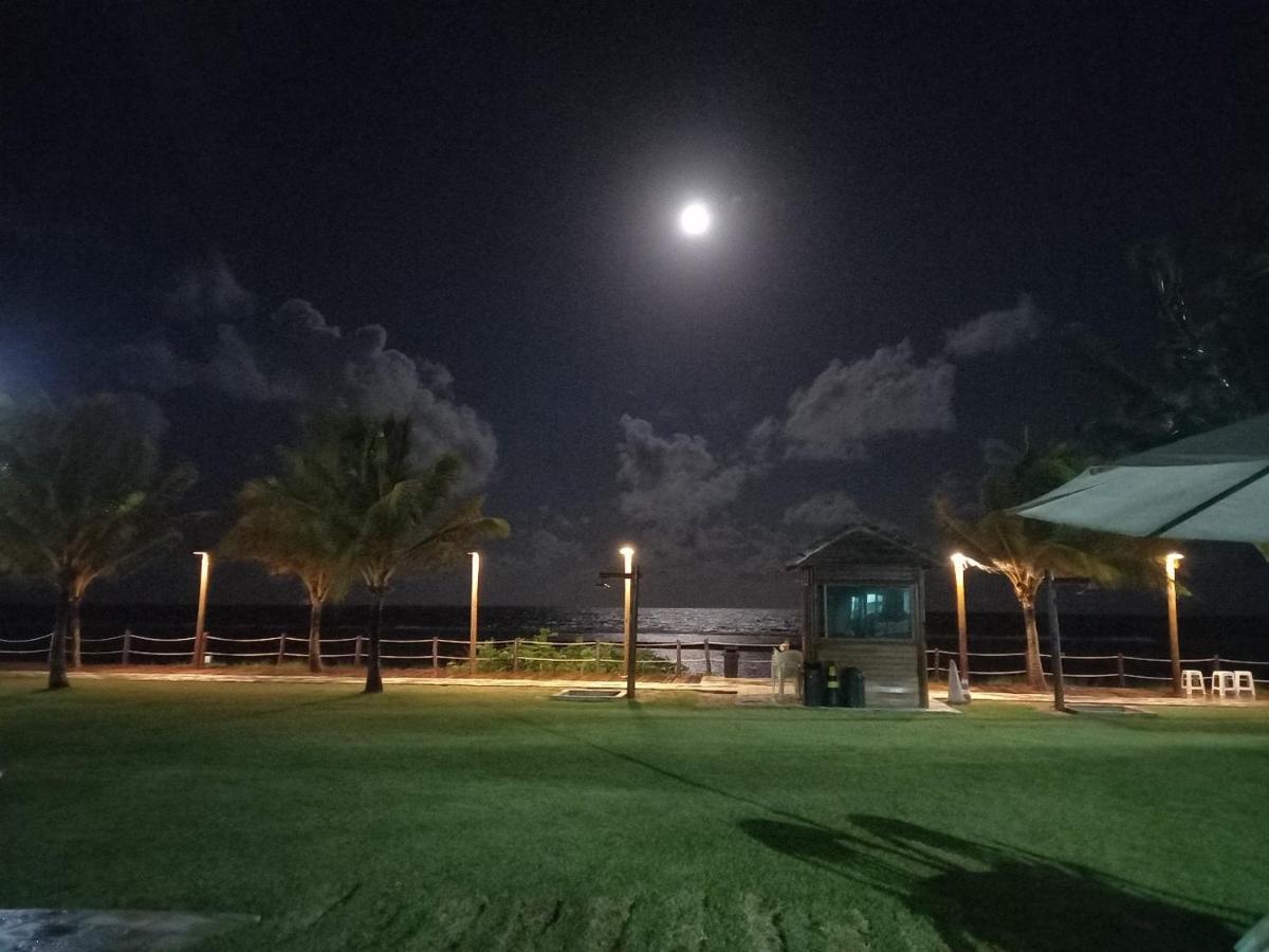 Casa A Beira Mar, Pe Na Areia, Tipo Bangalo, Piscina Privativa, Muro Alto, Pe